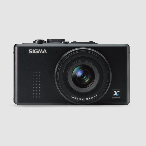 Sigma Point and Shoot Full Spectrum Conversion Service sigma DP1