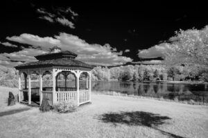 LynnRonan LandscapeIR GazeboAndLake