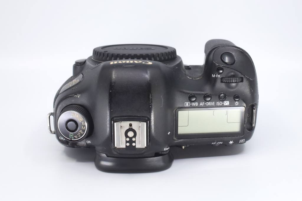 Canon EOS 5D Mark III 172028007240 2