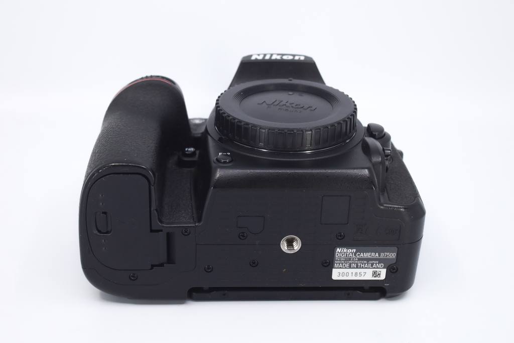 Nikon D7500 3001857 2