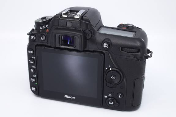 Nikon D7500 3001857 4 scaled