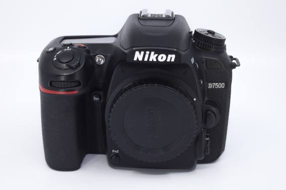 Nikon D7500 3001857 7 scaled