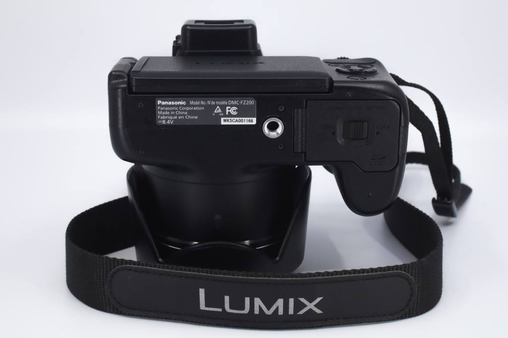 Panasonic Lumix FZ200 WK5CA001166 2