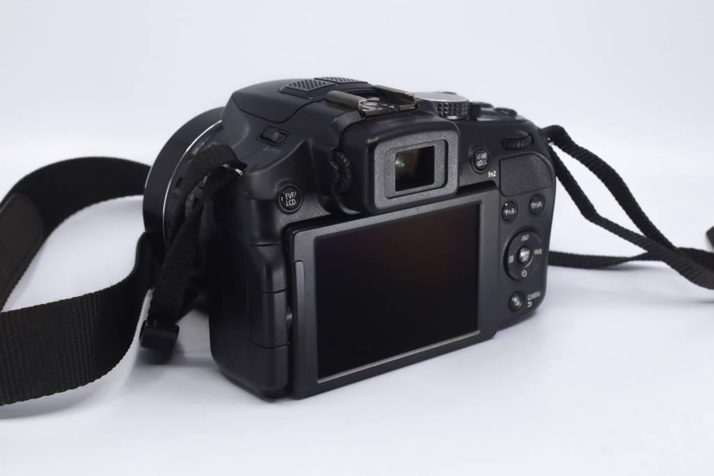 Panasonic Lumix FZ200 WK5CA001166 4