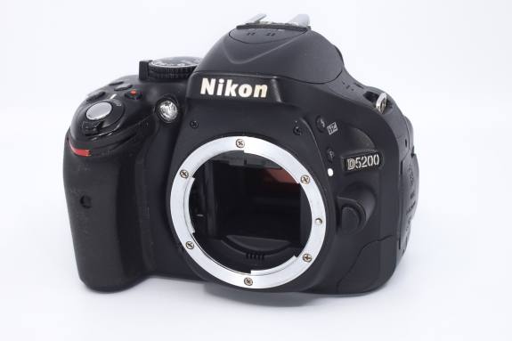 Nikon D5200 2702697 2 scaled