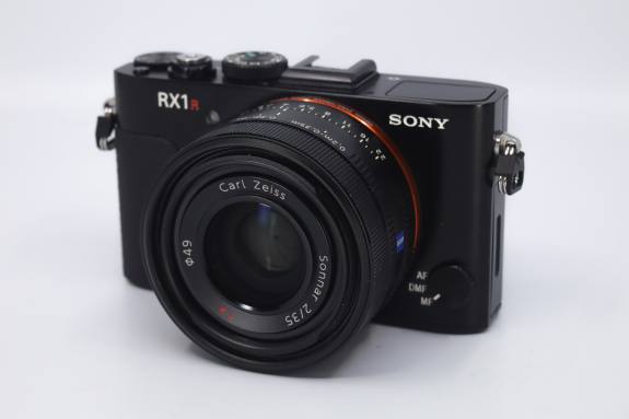 Sony RX1 R 6502153 6 scaled