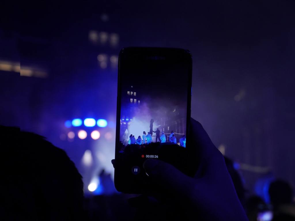 during a concert i saw someone taking a photo on a 2022 11 03 08 12 08 utc