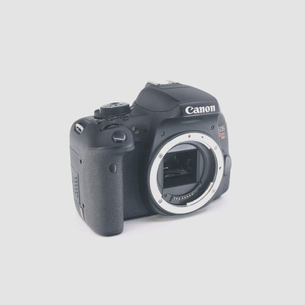 Canon T6i Infrared 590nm Converted DSLR Camera (Used) - DW8A9987