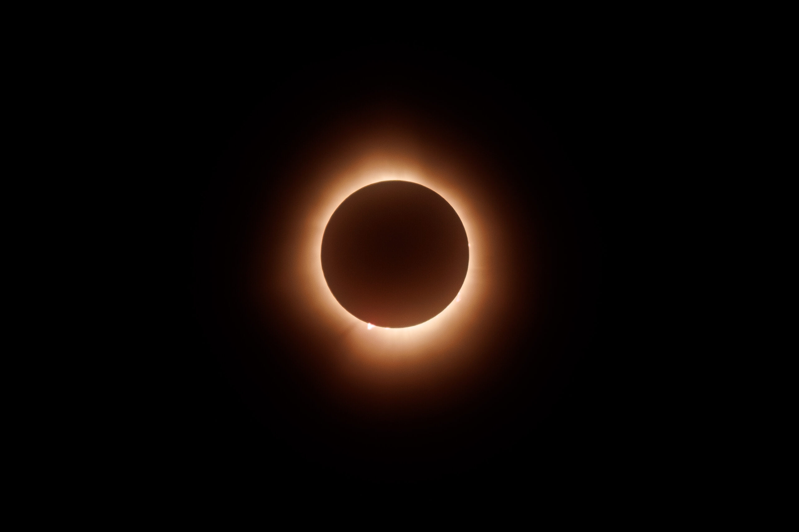 24 04 08 Solar Eclipse 10 ced35f16 1c31 4be5 b4bb 5de89eb05cb0 scaled