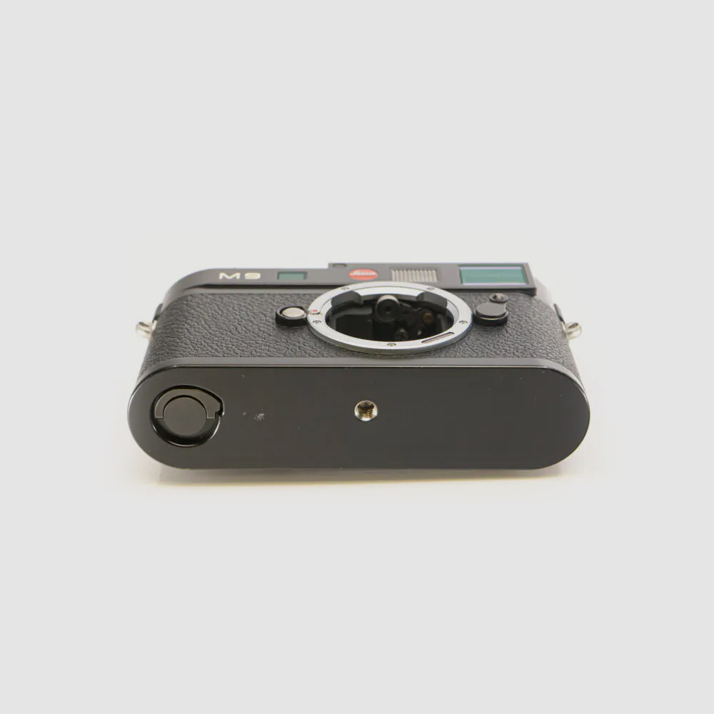Leica M9 Digital Camera Corrosion Proof Sensor #L75M9B6111   DW8A3182