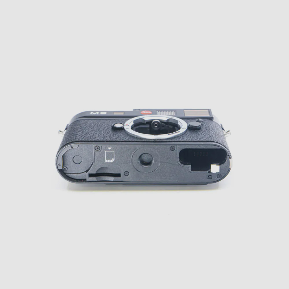 Leica M9 Digital Camera Corrosion Proof Sensor #L76M9B6111   DW8A3193