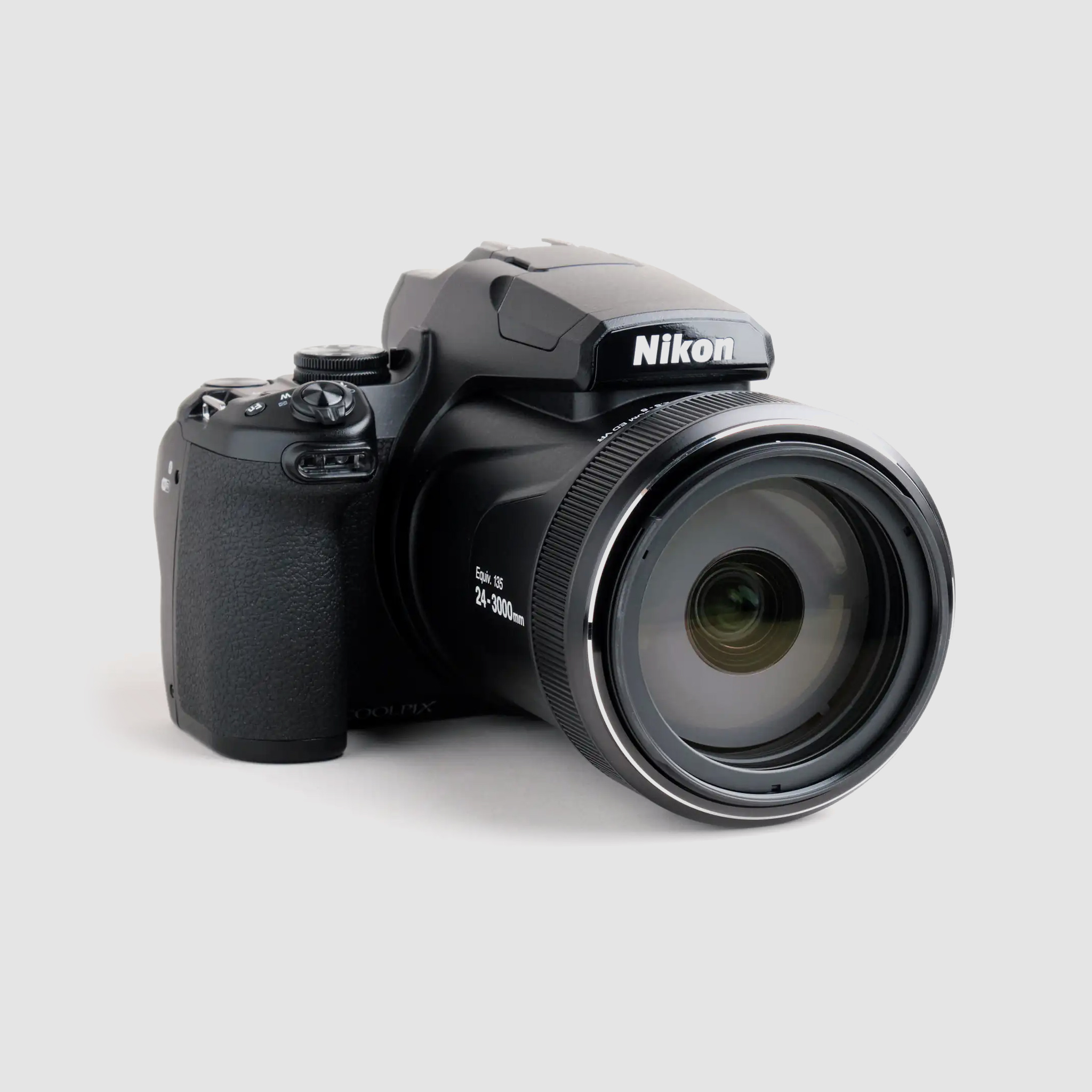 【中古】Nikon COMPLEX P1100 Nikon COOLPIX P1100 Digital Camera | Bedfords.com