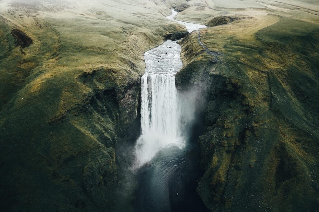 Image name: Majestic Waterfall, Author name: Simone Marulli
