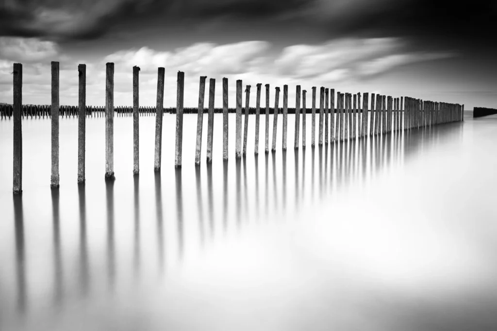 ND – Minimalist Lines Pierre Louis Ferrer