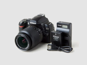Product : Nikon D40 665nm Infrared Ready Camera Kit with 18-55mm Lens (Used)