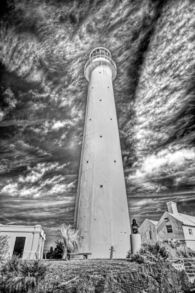 angry sky bermuda ba4dea04 9530 4f60 aacd af492144e551